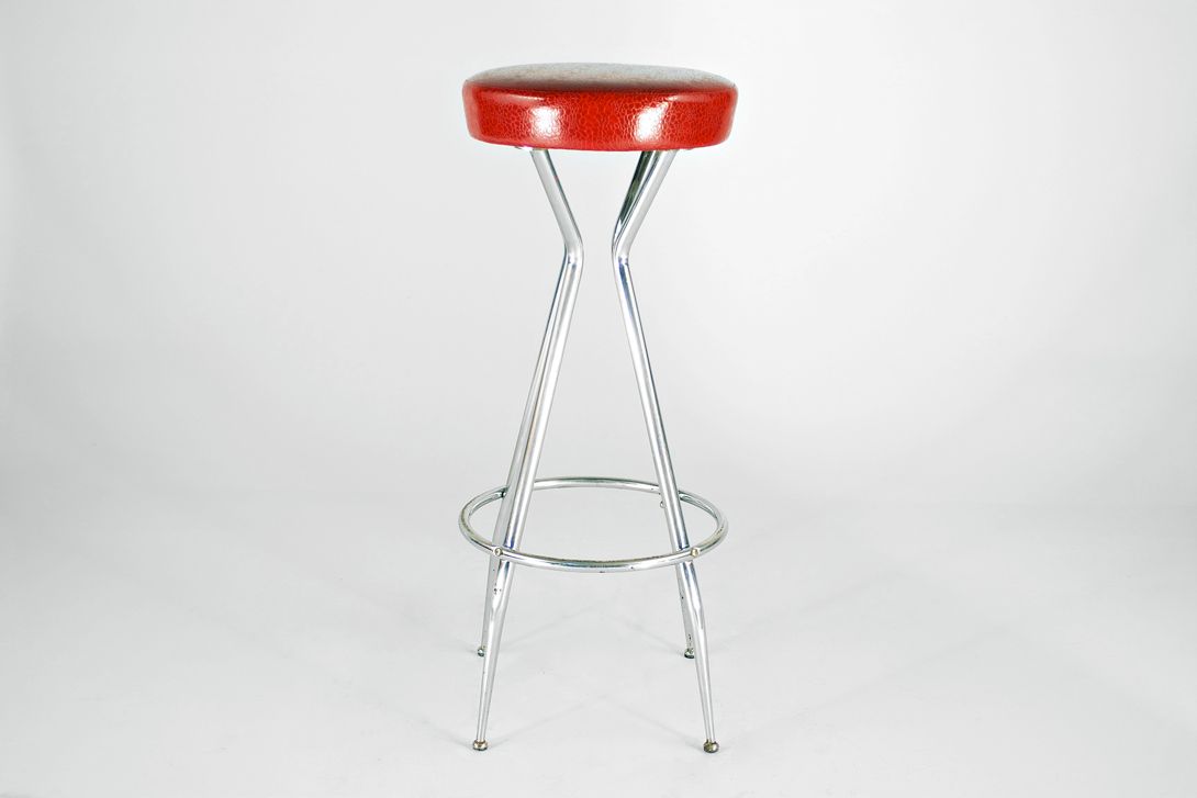 Foto Delicate Fragile Bar Stool Red 1958