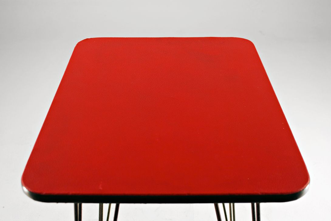 Foto Loop Leg Kitchen Table on Wheels Italy 1958 h77x70x48