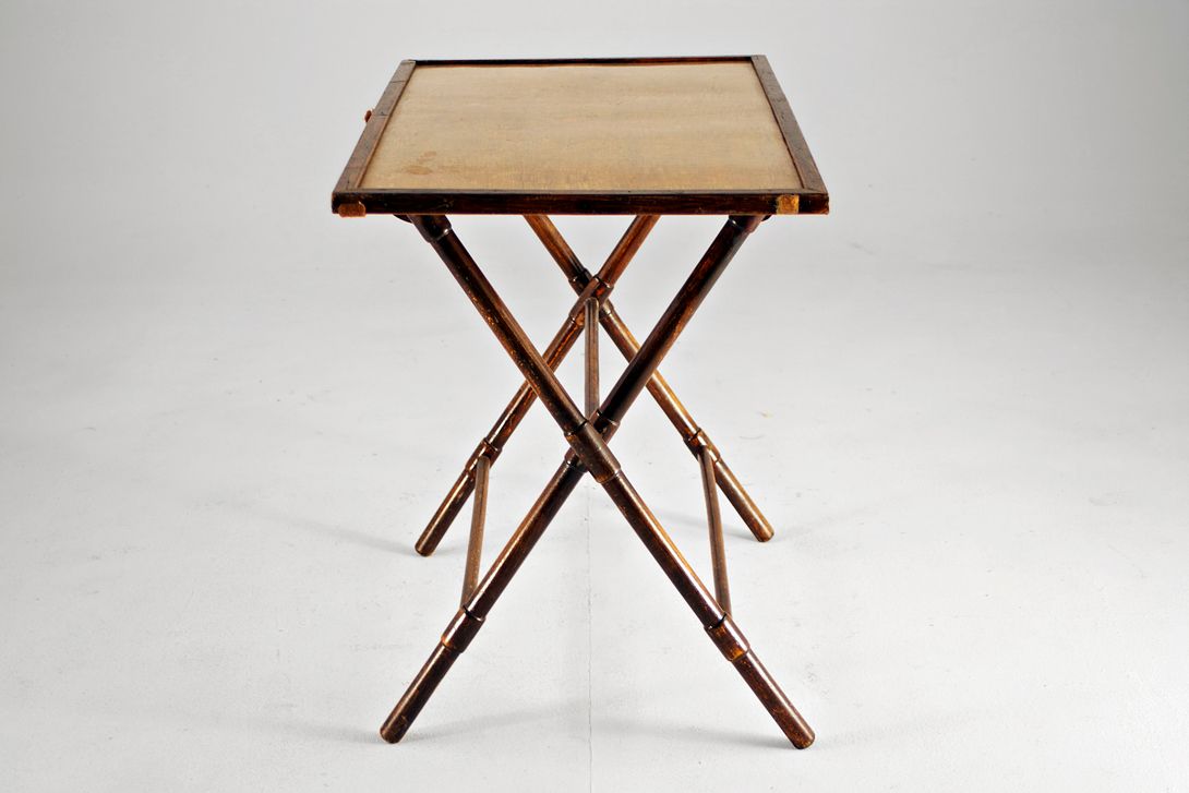 Foto Colonial Tray Table for Grand Tours 1900 h69x81x50