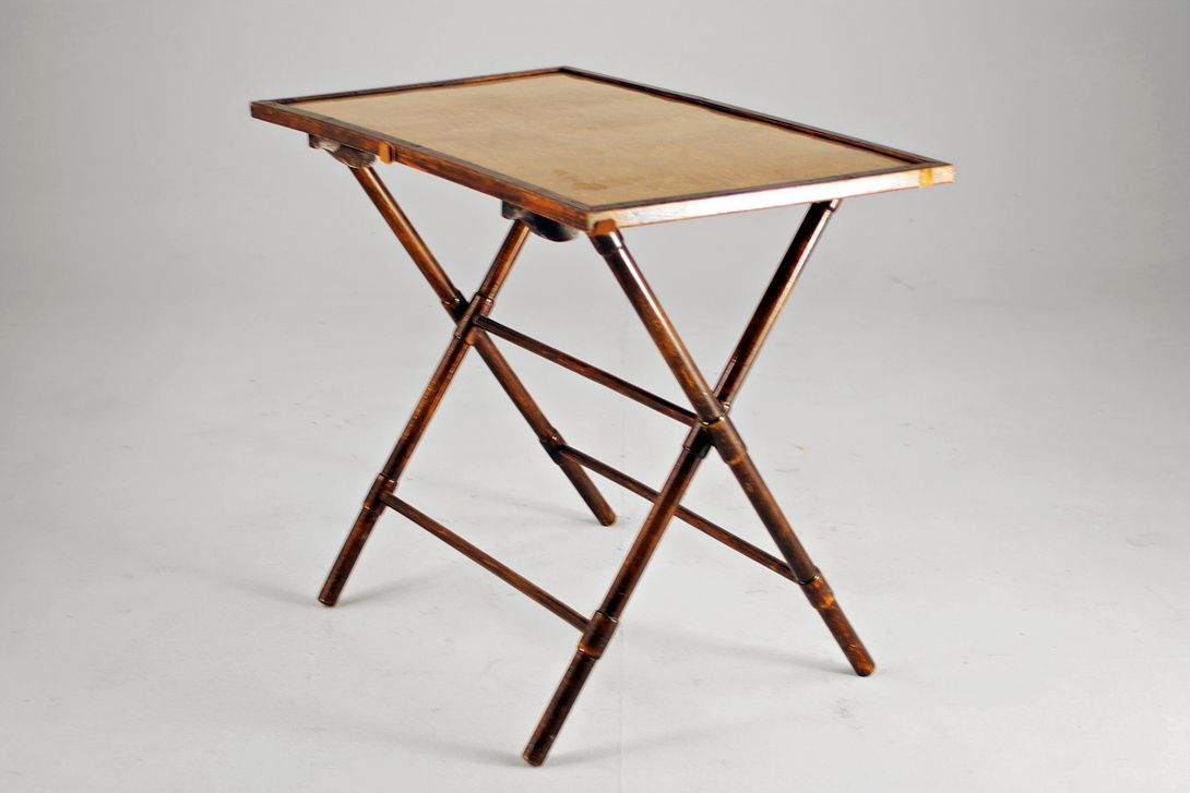 Foto Colonial Tray Table for Grand Tours 1900 h69x81x50