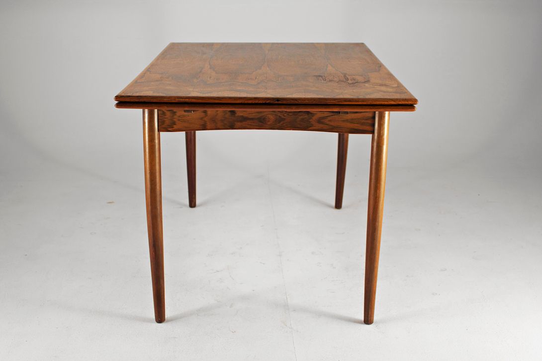Foto Antique Rosewood Dining Table 1948 h75x130x86