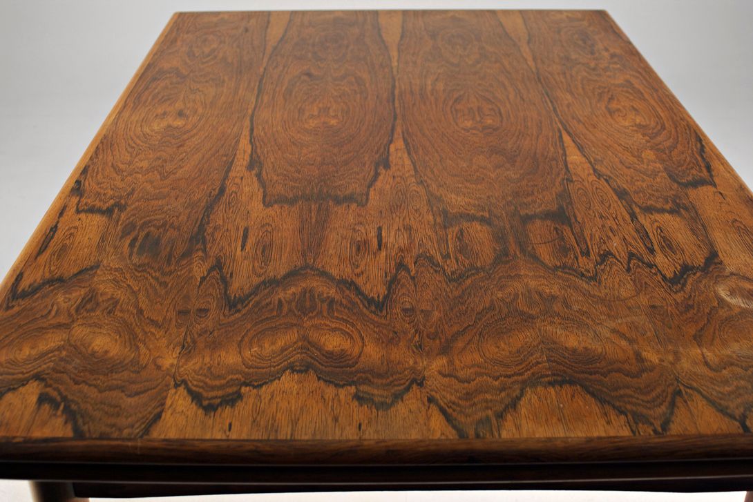 Foto Antique Rosewood Dining Table 1948 h75x130x86