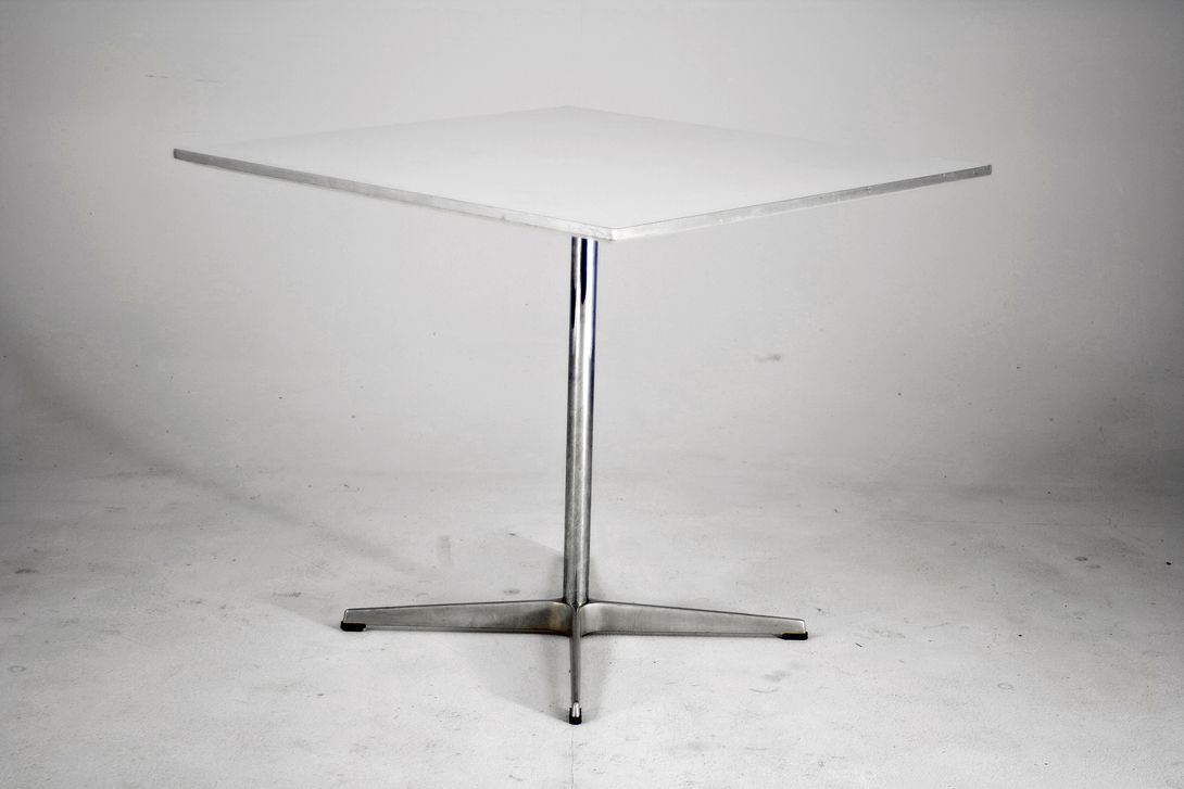 Foto Hansen Squared Café Dining Modular Table h70