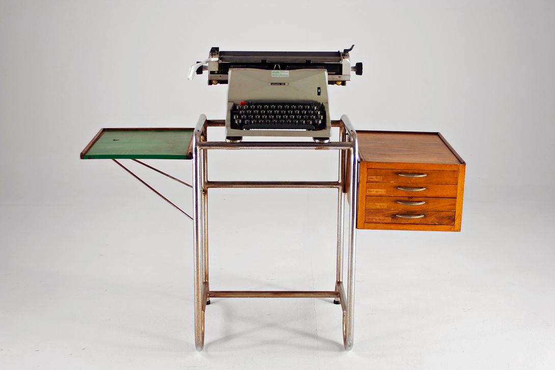 Foto Antique Olivetti Work Station Italy 1955 h86x110x140