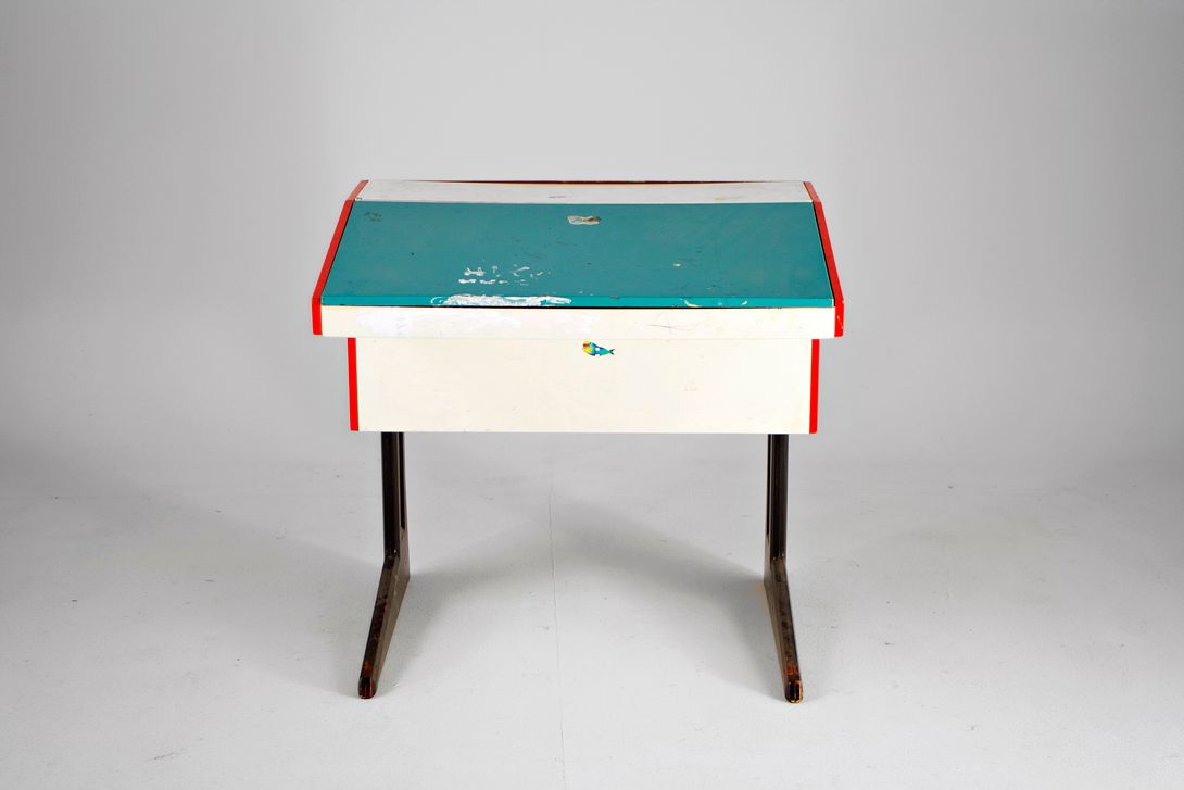 Foto Red and Blue Children&#8217;s Desk h66x70x56