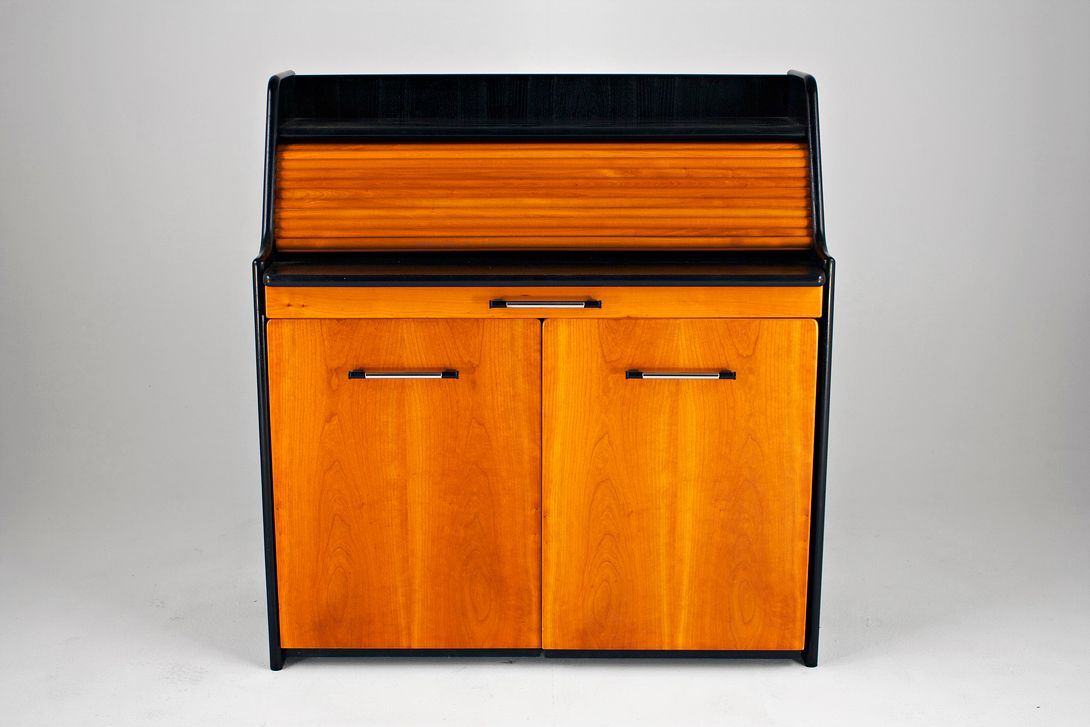 Foto Italian Secretary / Desk with Integrated Cabinets 1955 h105x100x47