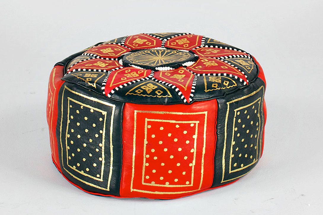Foto Oriental Leather Floor Seat Cushion, Flat Version Black and Red with Golden Star Pattern
