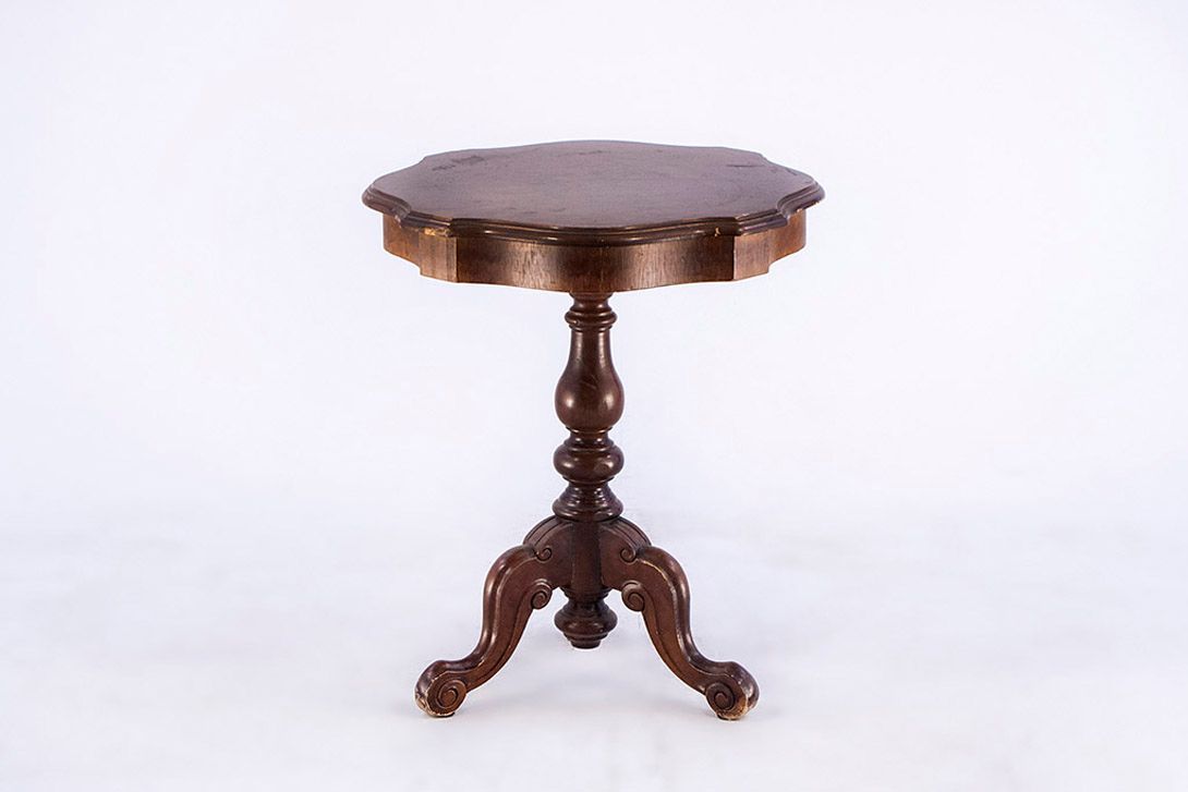 Foto Baroque Side Table Alsace 1860 h63x54