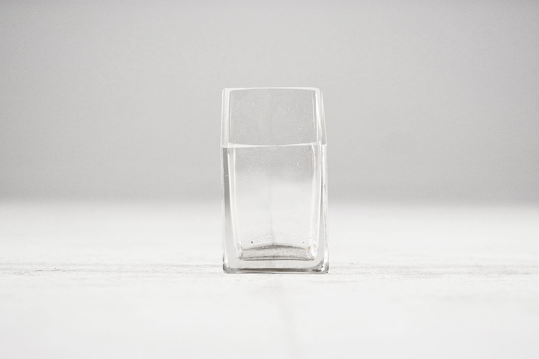 Foto Table Vase Glass, Standing Trapeze Style h9