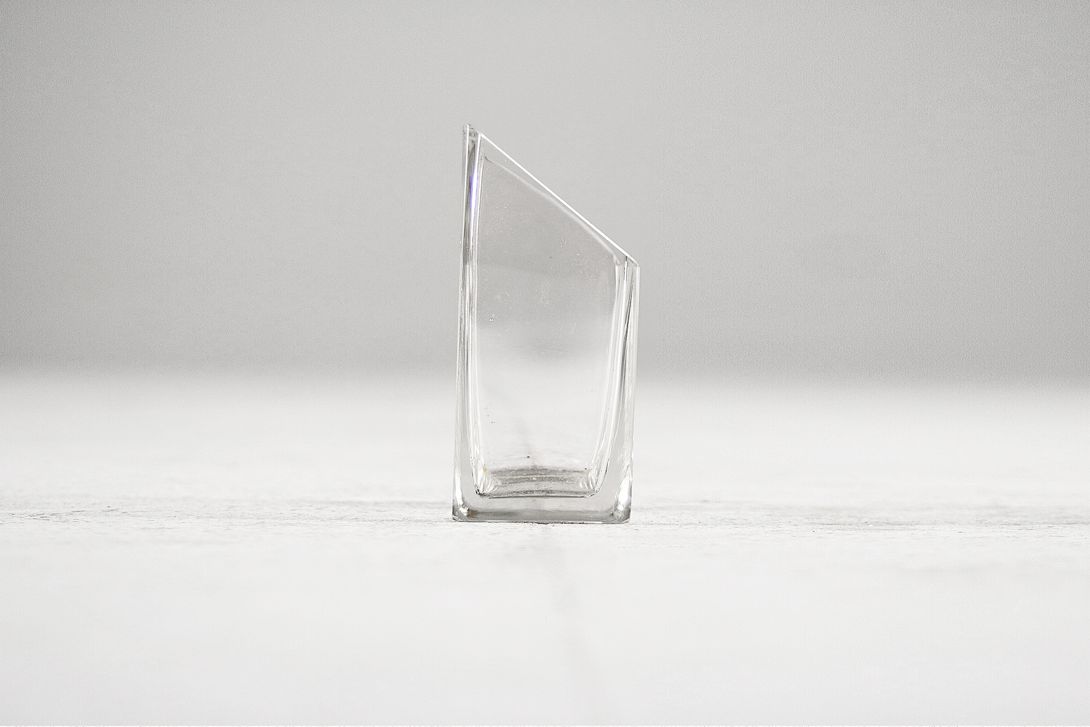 Foto Table Vase Glass, Standing Trapeze Style h9