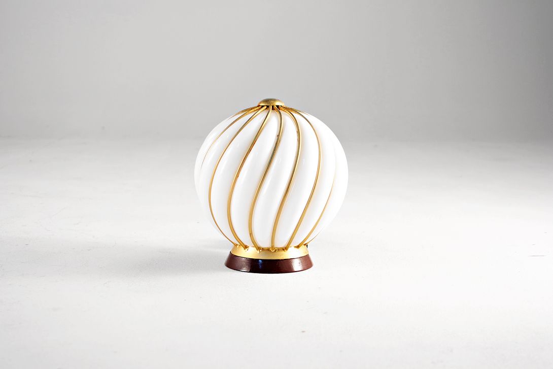 Foto Desk Lamp Cherry on the Cake 1955 h22