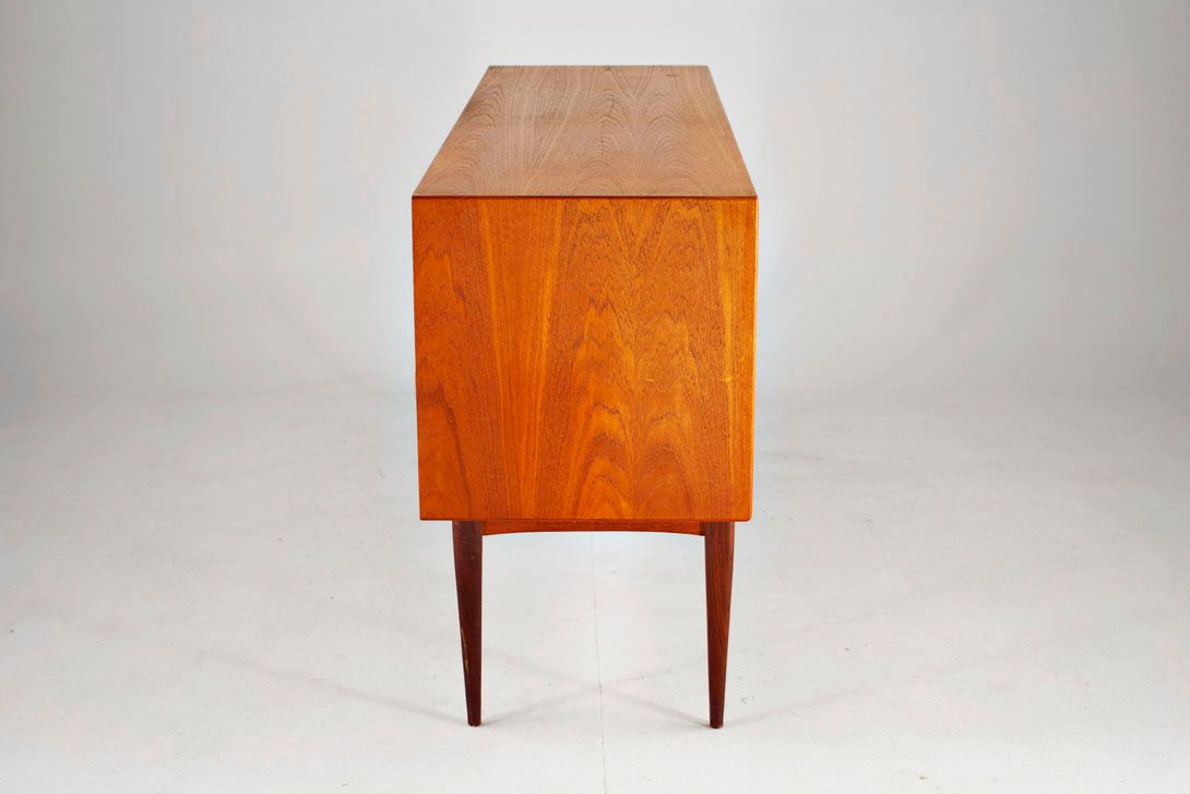 Foto Scandinavian Teak Sideboard 1953 w150