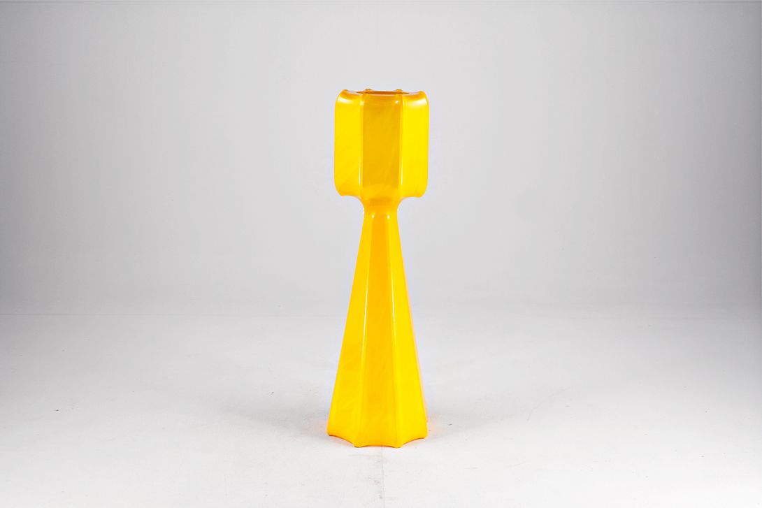 Foto Ilka Plast Cocoon Floor Lamp 1972 h97