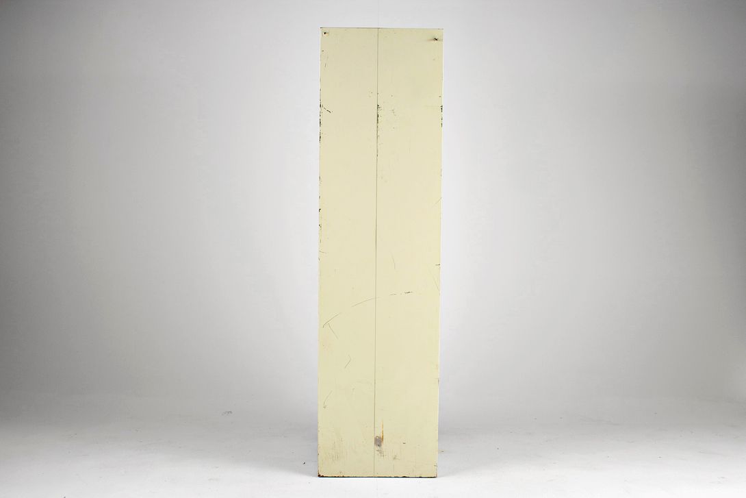 Foto Twice Divided Industrial Metal Locker 1975 h185x50x50