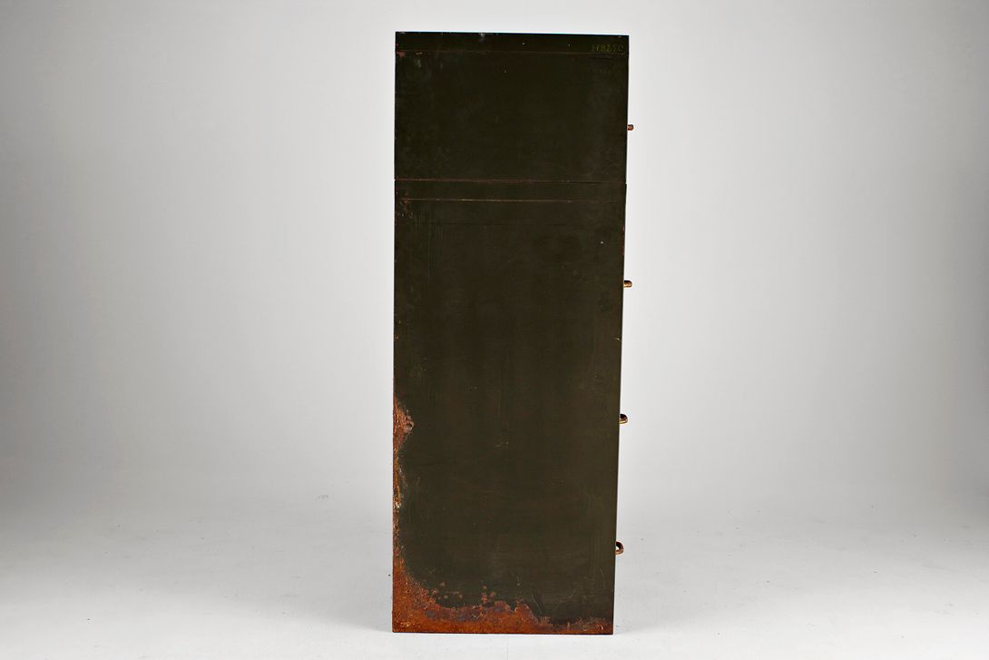 Foto Old German Metal Locker 1928