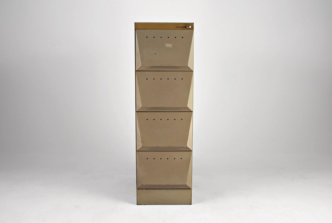 Foto High Metal Drawer Cabinet Olivetti 1954