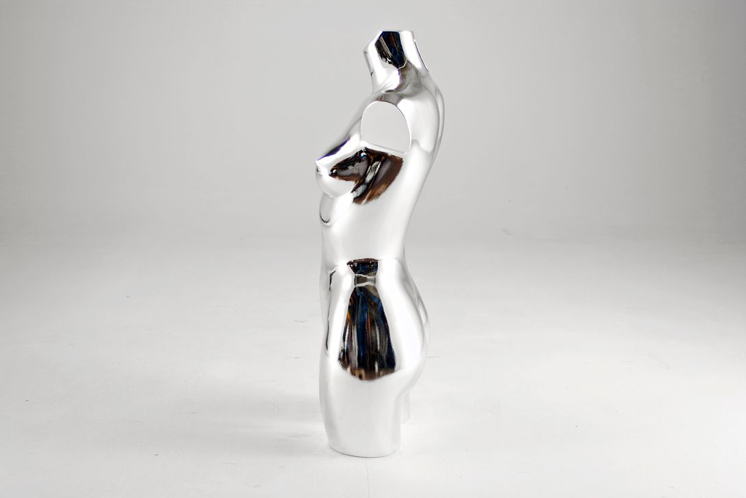 Foto Silver Female Mannequin Torso