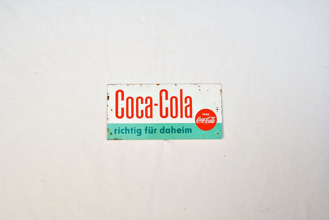 Foto Advertisement Coca Cola