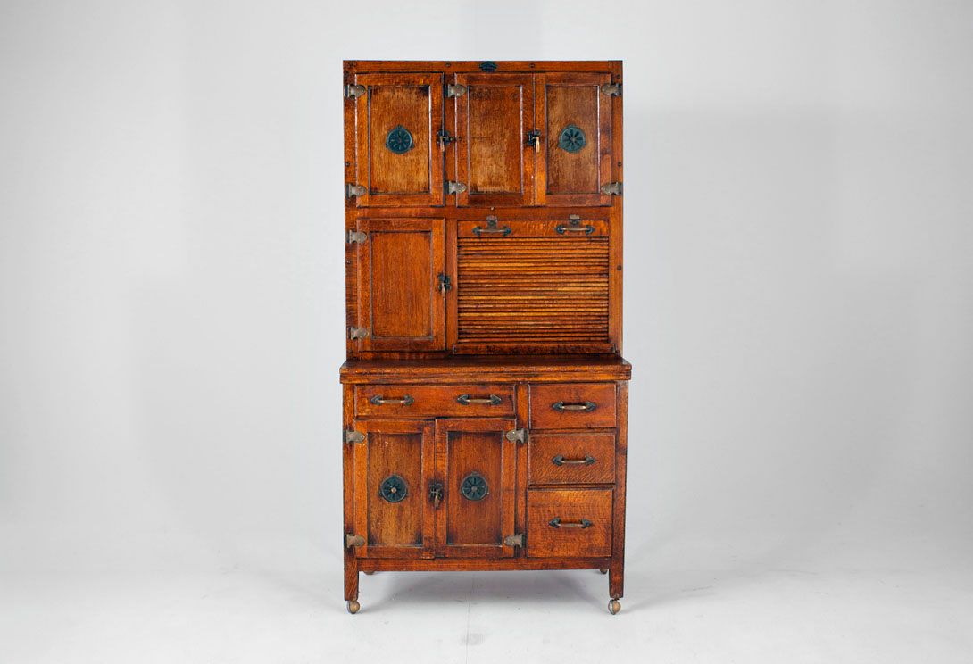 Foto English Kitchen Cabinet 1900 h180x92x52