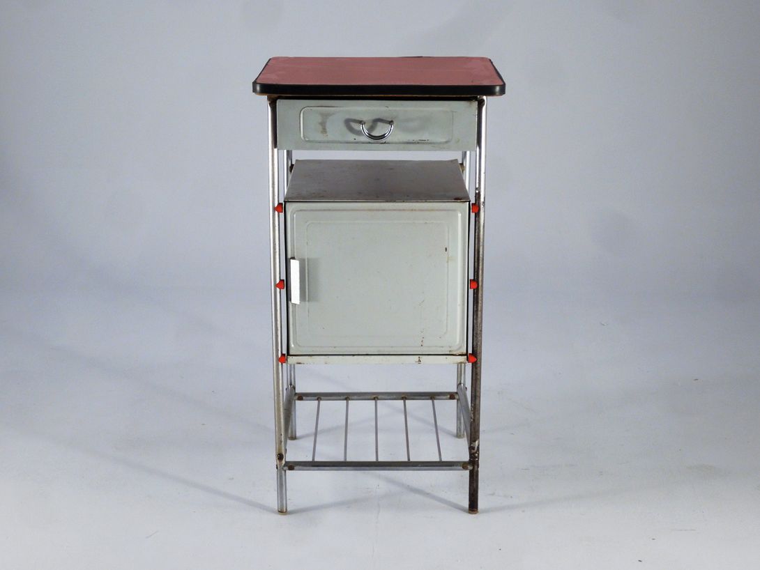 Foto Metal Hospital Bedside Table France 1955 h80x41x43