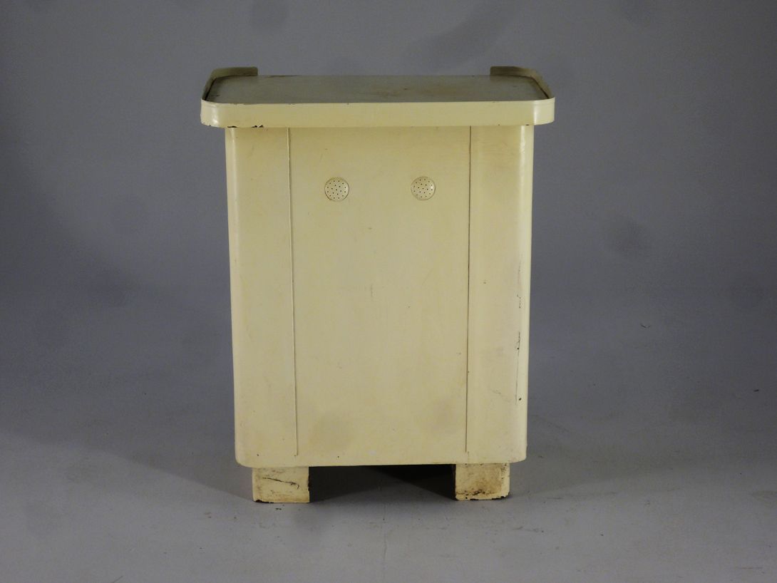 Foto Metal Cupboard Hospital Bedside Table Budapest 1925 h70x55x35