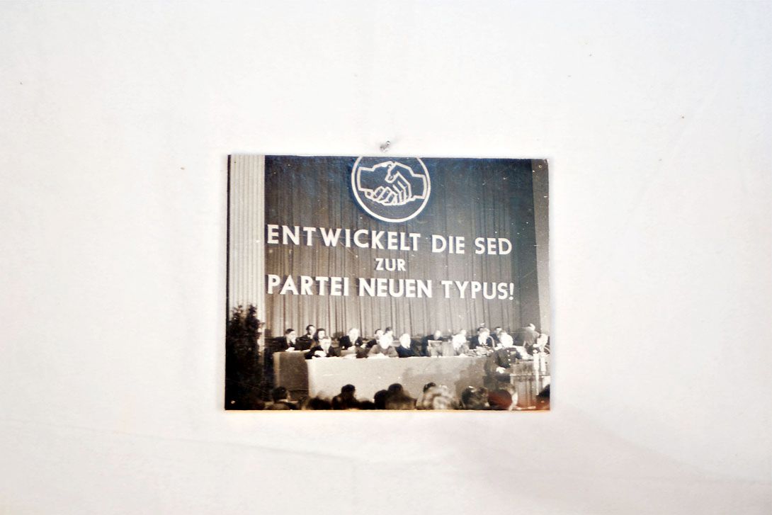 Foto Photograph GDR Party Meeting h28x22cm 19B12