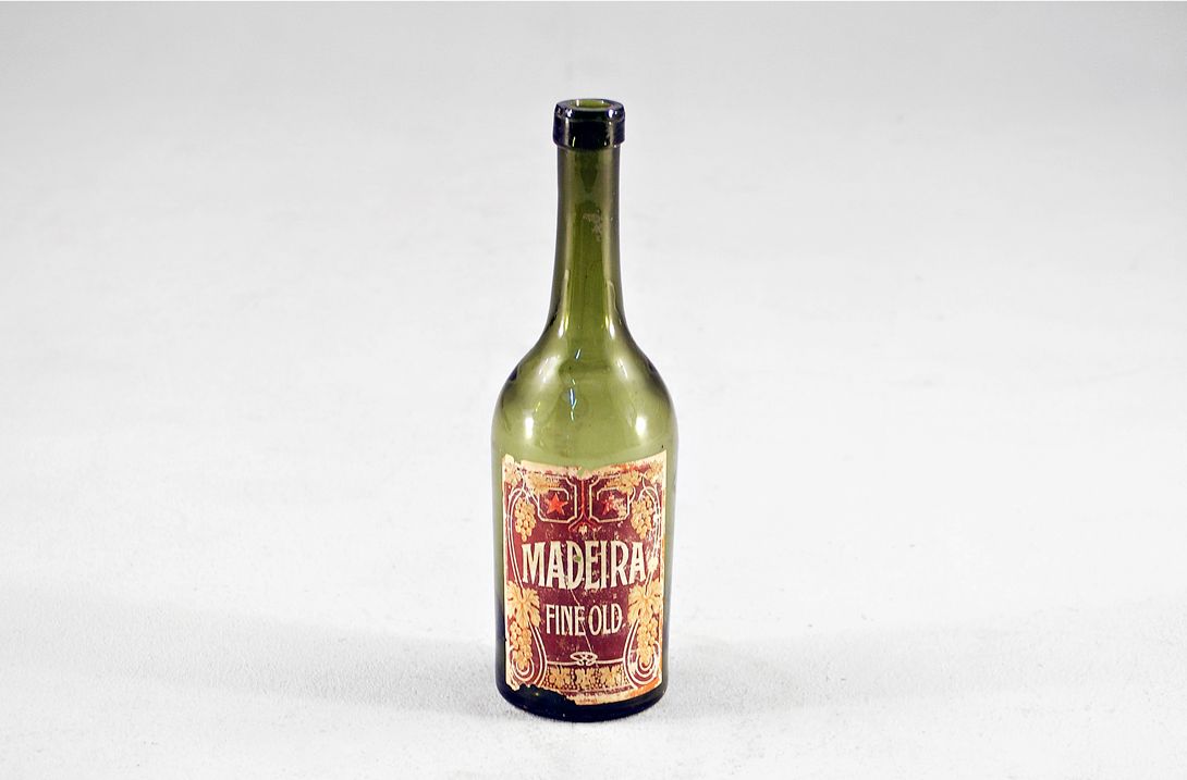 Foto Glass Bottle Madeira
