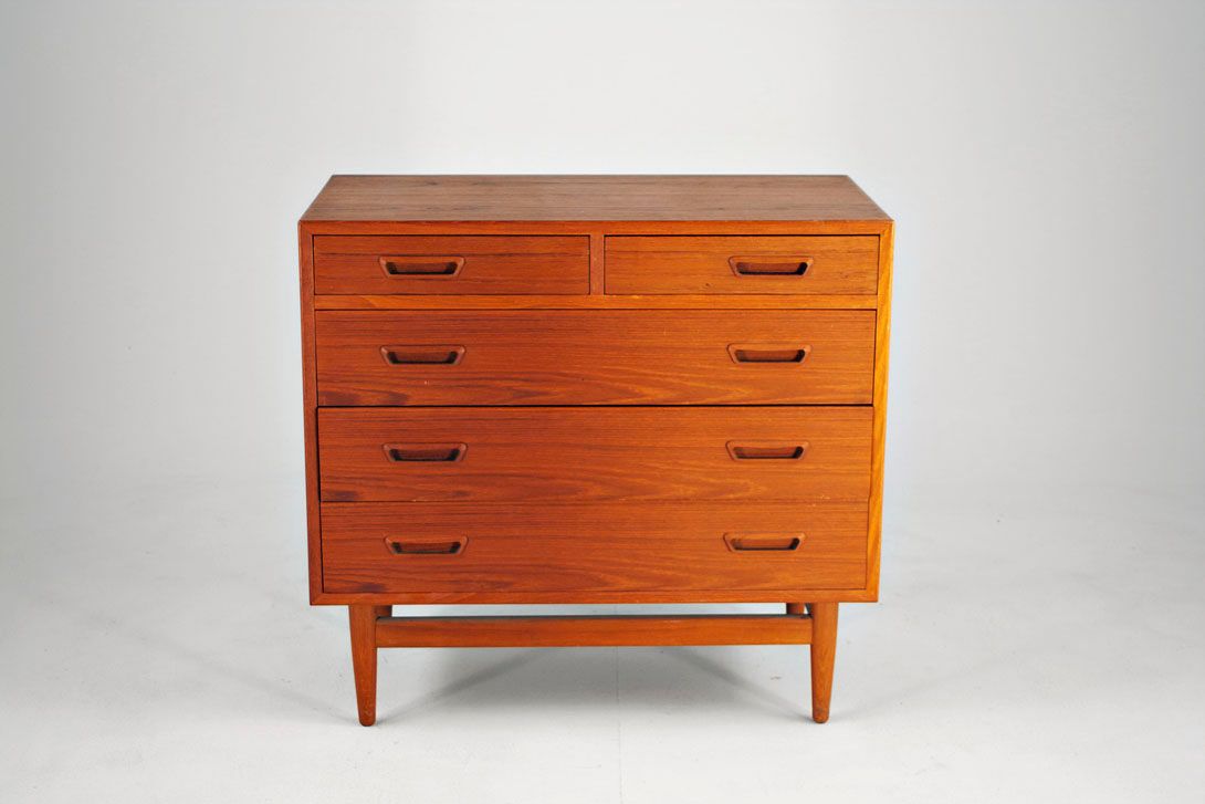 Foto Teak Wooden Dresser Danish 1960