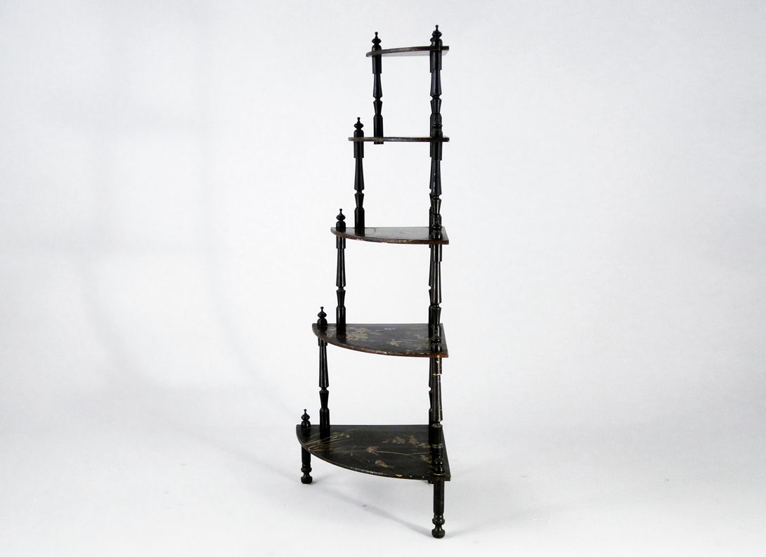 Foto Wooden Corner Shelf h147x70x50 Berlin 1900