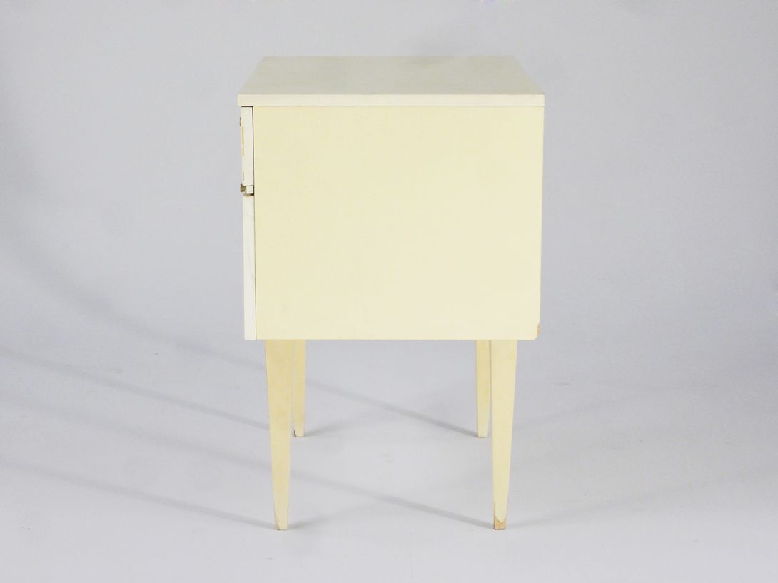 Foto Creme White Bedside Table Germany 1969 h60x55x38