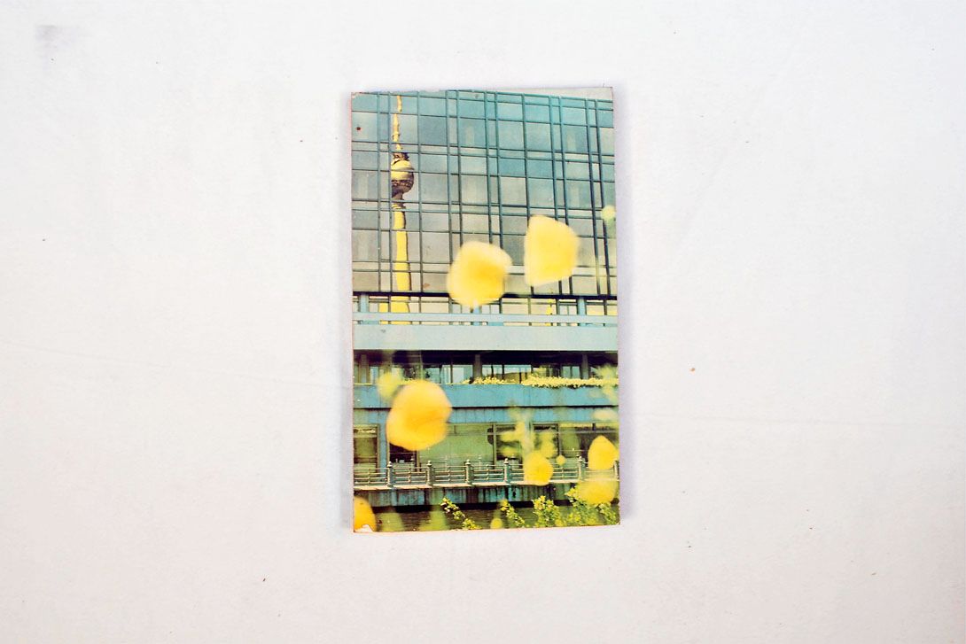 Foto Photo Palast der Republik with TV Tower GDR 1975 41x25cm 15A11