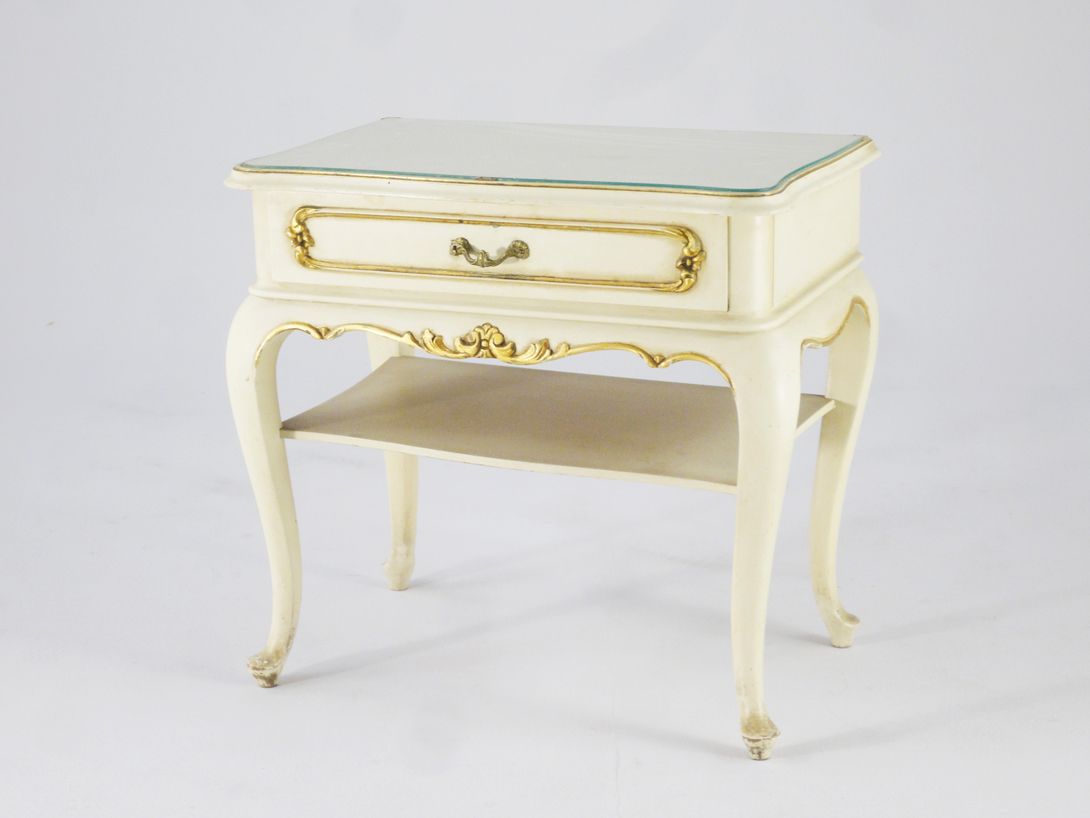 Foto Bedside Table Historism 1958 h57x60x39