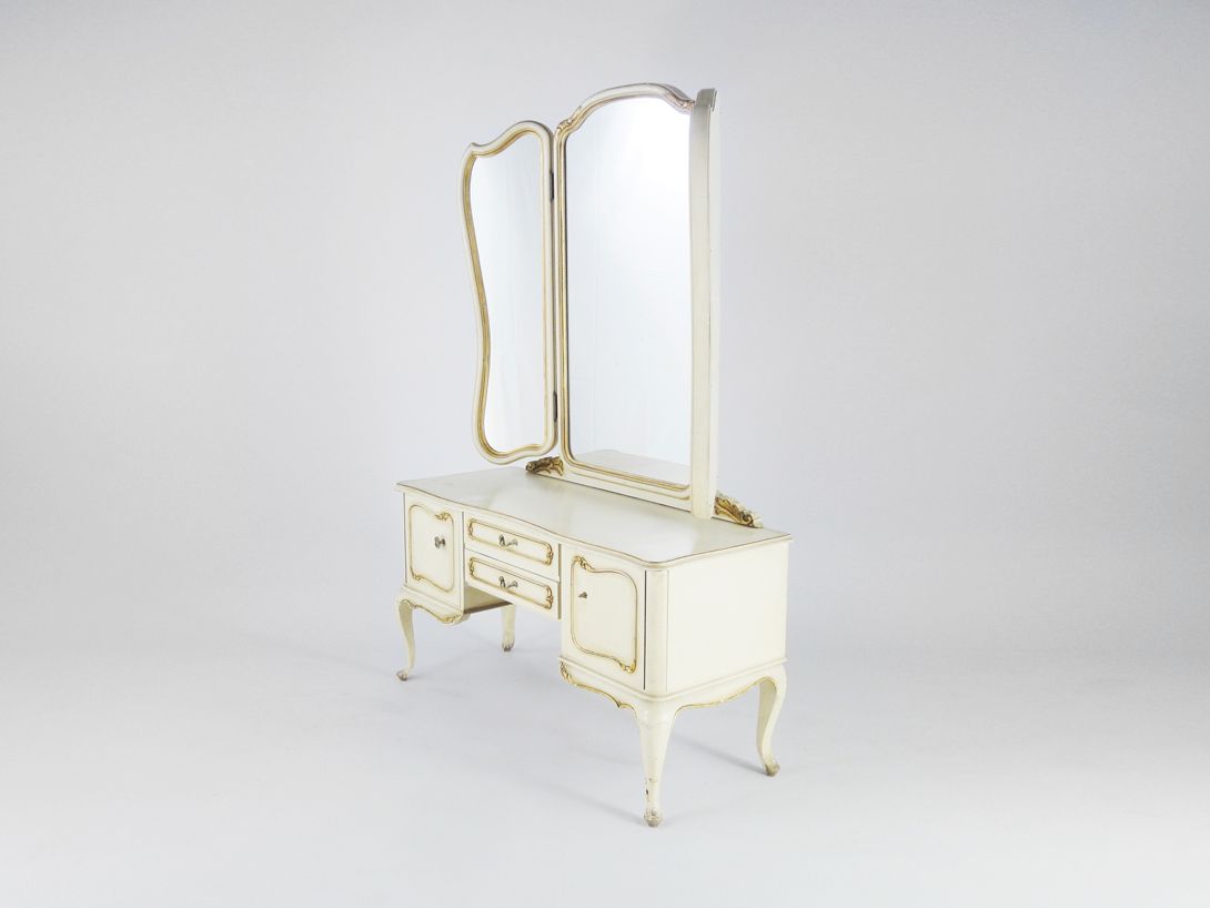 Foto Baroque Historicism Dressing Table 1956 h175x118x46