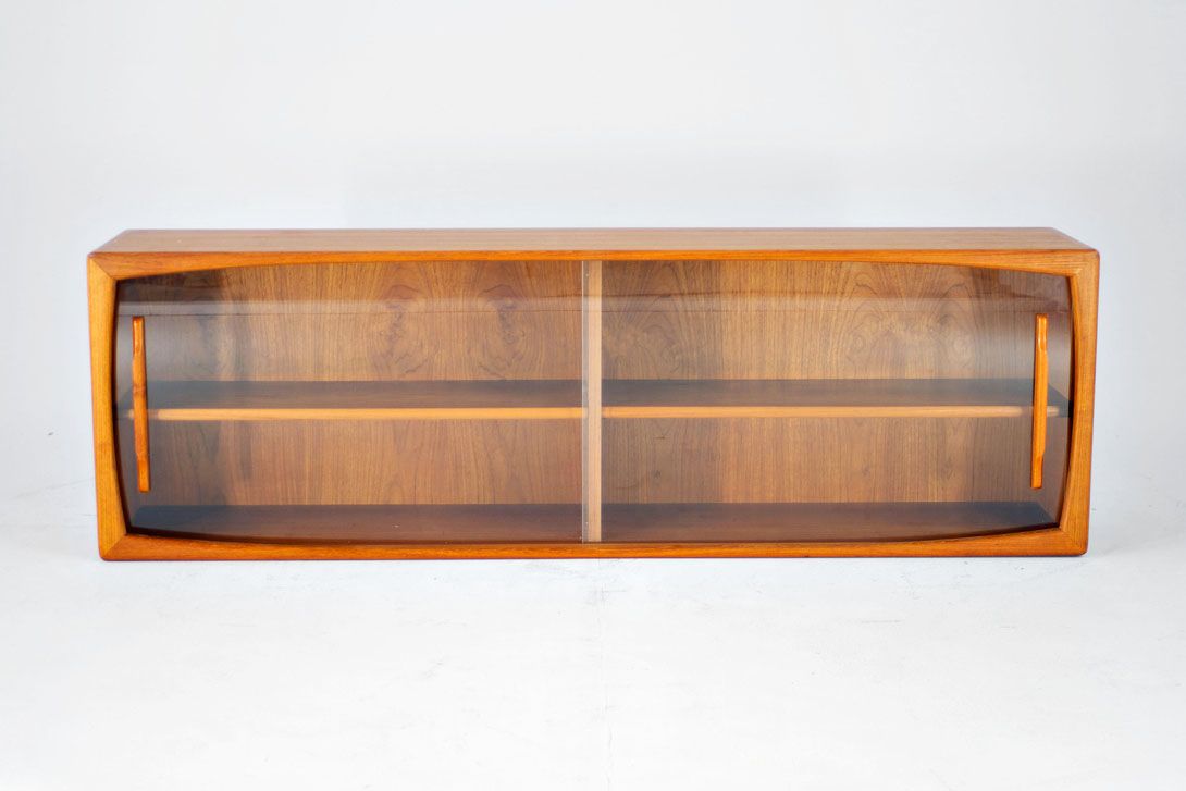 Foto Dyrlund Teak Glass Cabinet Wall Unit 1963