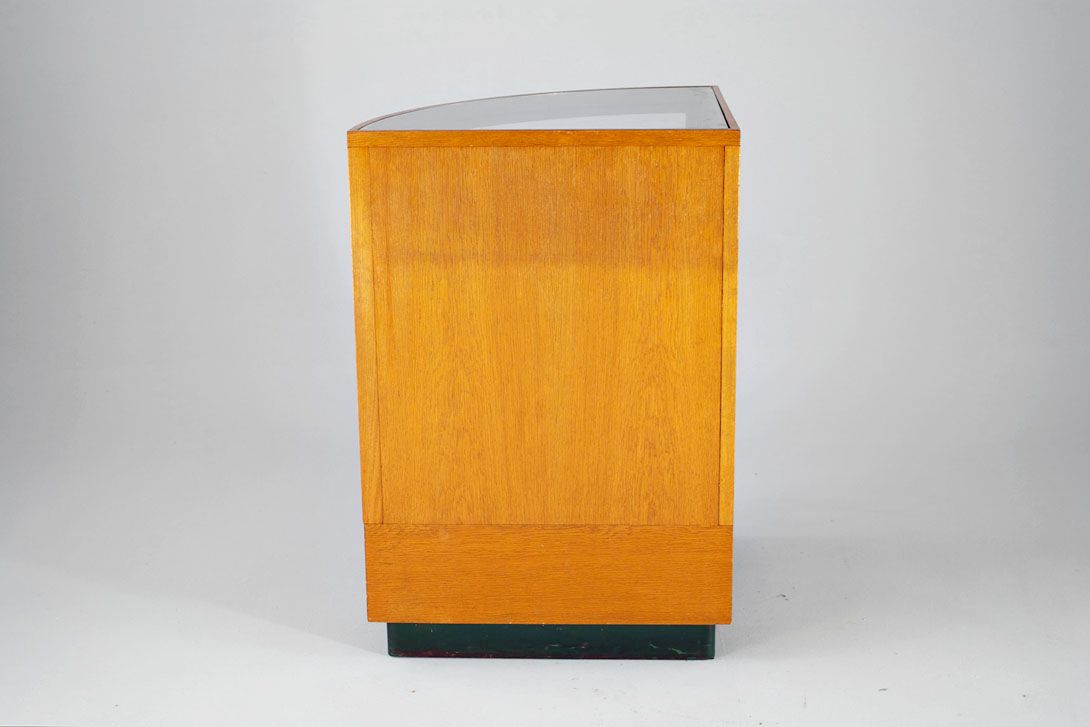 Foto Corner Cabinet Showcase h90cm Breslau 1929