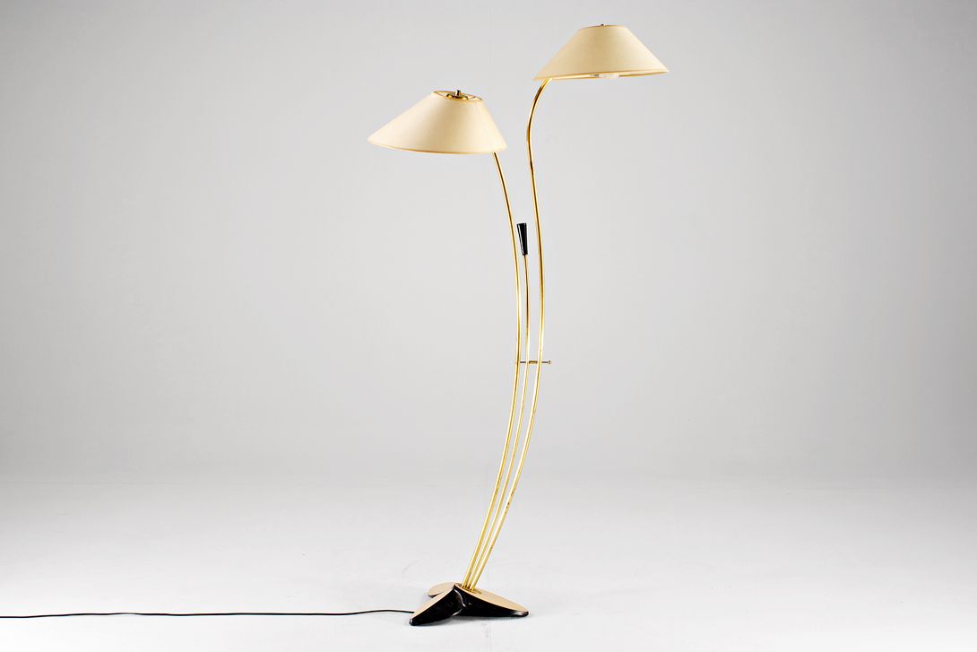 Foto Brass Floor Lamp with Flower Stand 1952 h155 E1