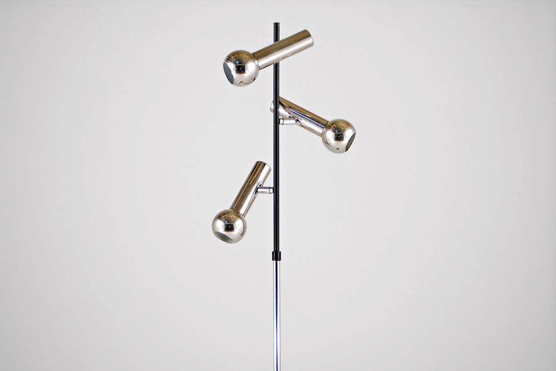 Foto Floor Lamp Nickel-plated with Three Spots 1964 h150 C1+