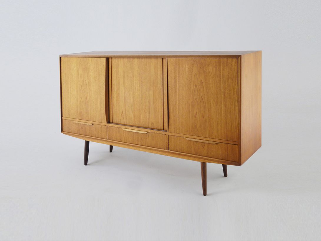 Foto Large Teak Highboard 1959