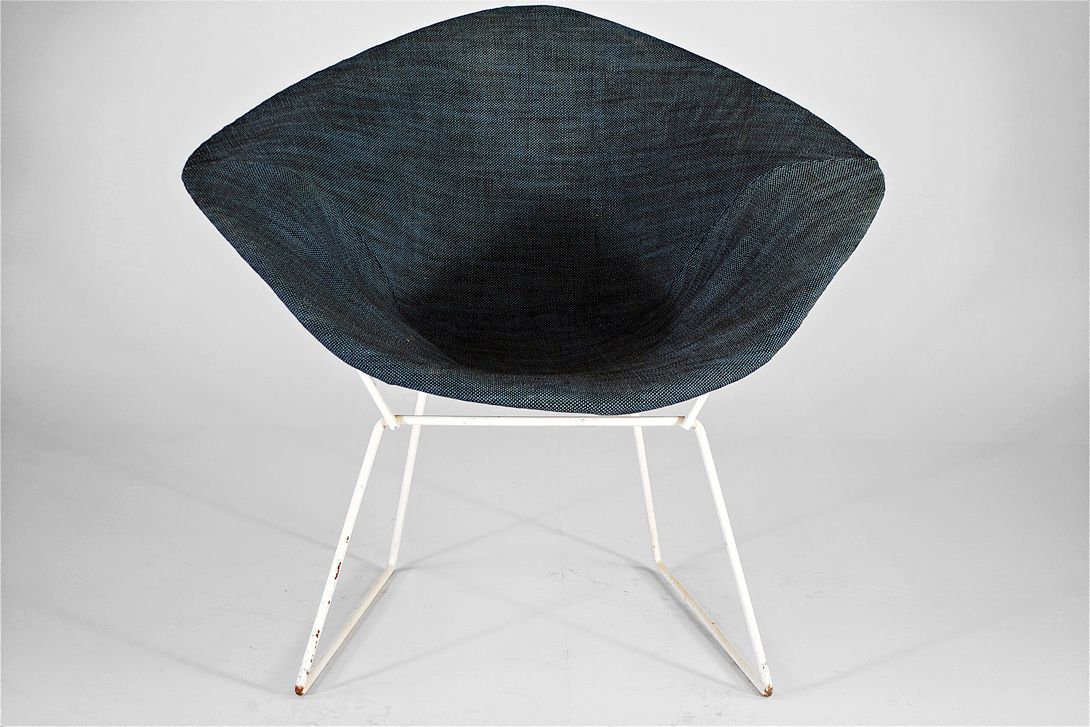 Foto Little Diamond Chair Harry Bertoia with Blue Upholstery