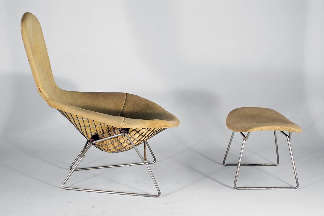 Foto Bird Chair Harry Bertoia with Beige Upholstery