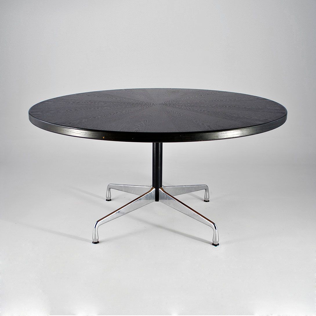 Foto Black Eames Dining Table h72x145