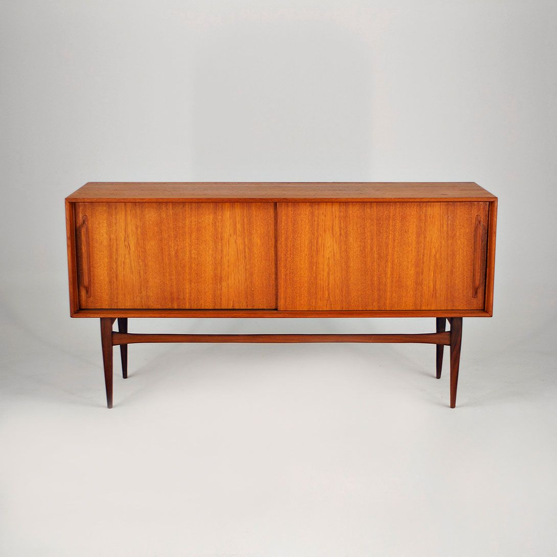 Foto Scandinavian Teak Sideboard 1953 w150