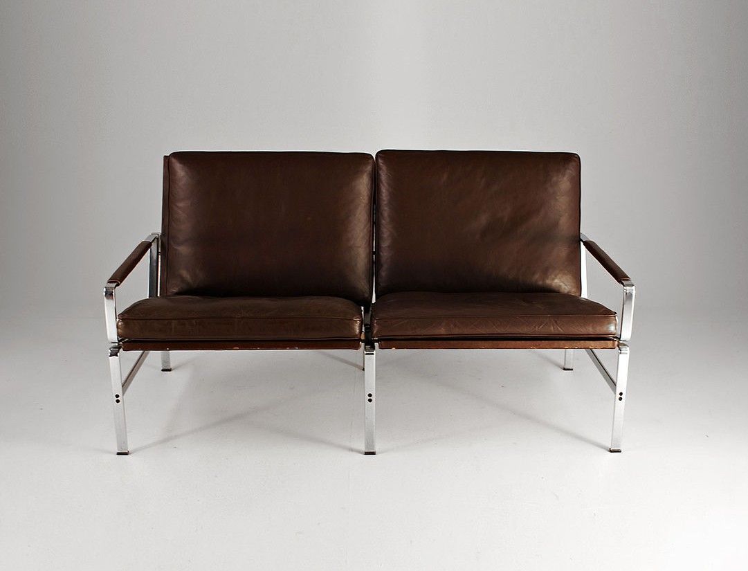 Foto Dark Brown Leather Fabricius Kastholm Sofa h75x145x82