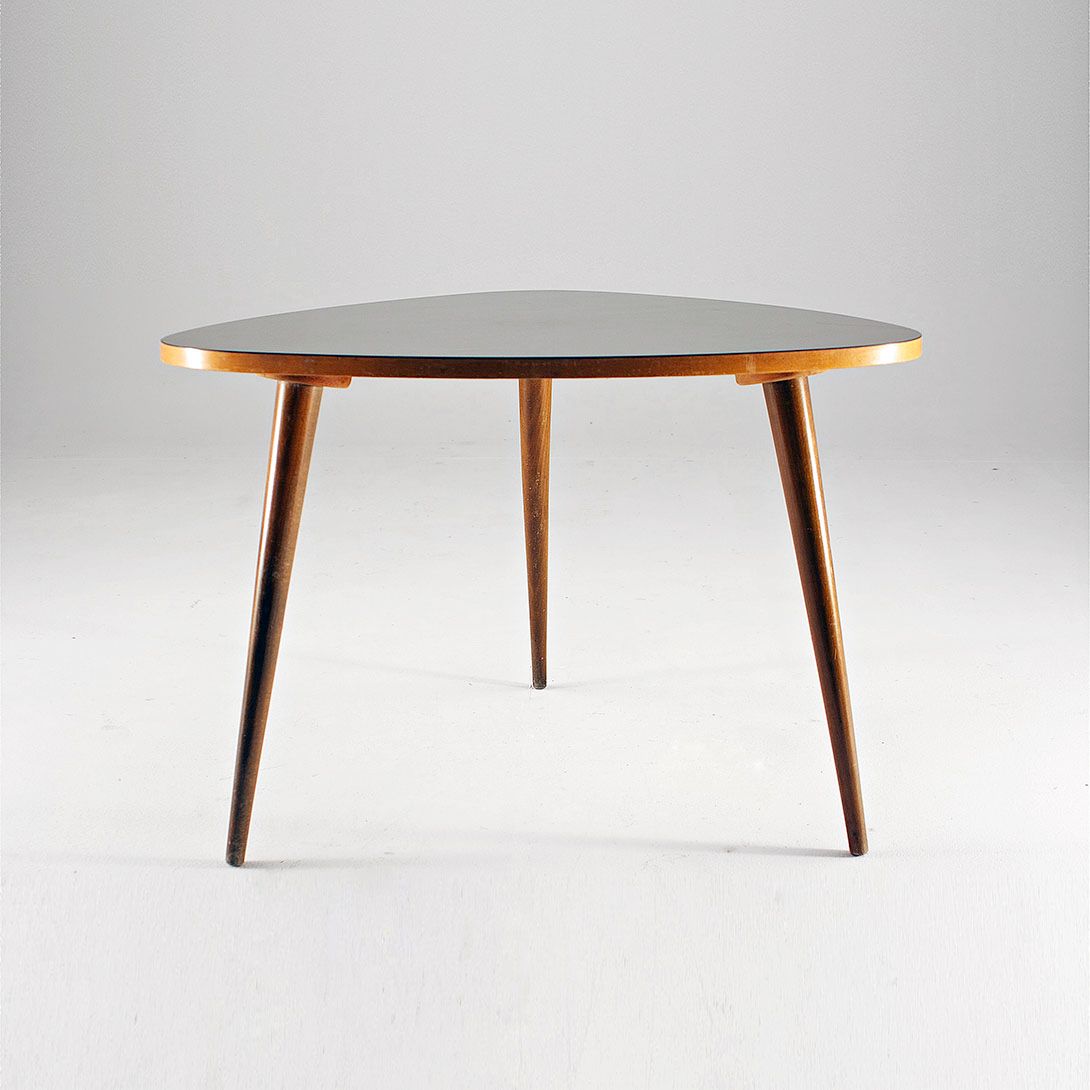 Foto Coffee Table Kidney Shape with Black Lino Surface 1956 h56x77x77