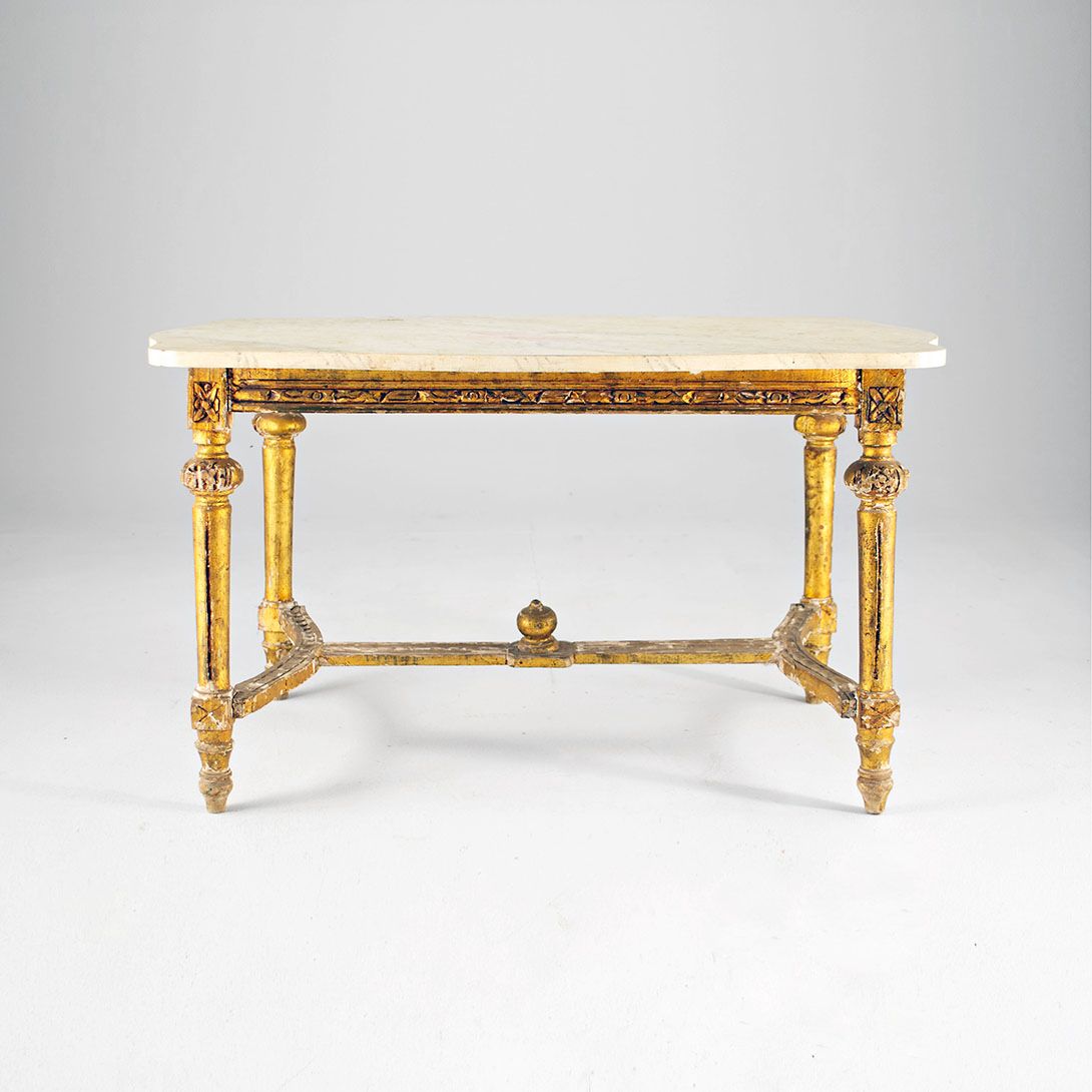 Foto Wooden Gold Coffee Table with Painted Marble Top h58x104x68