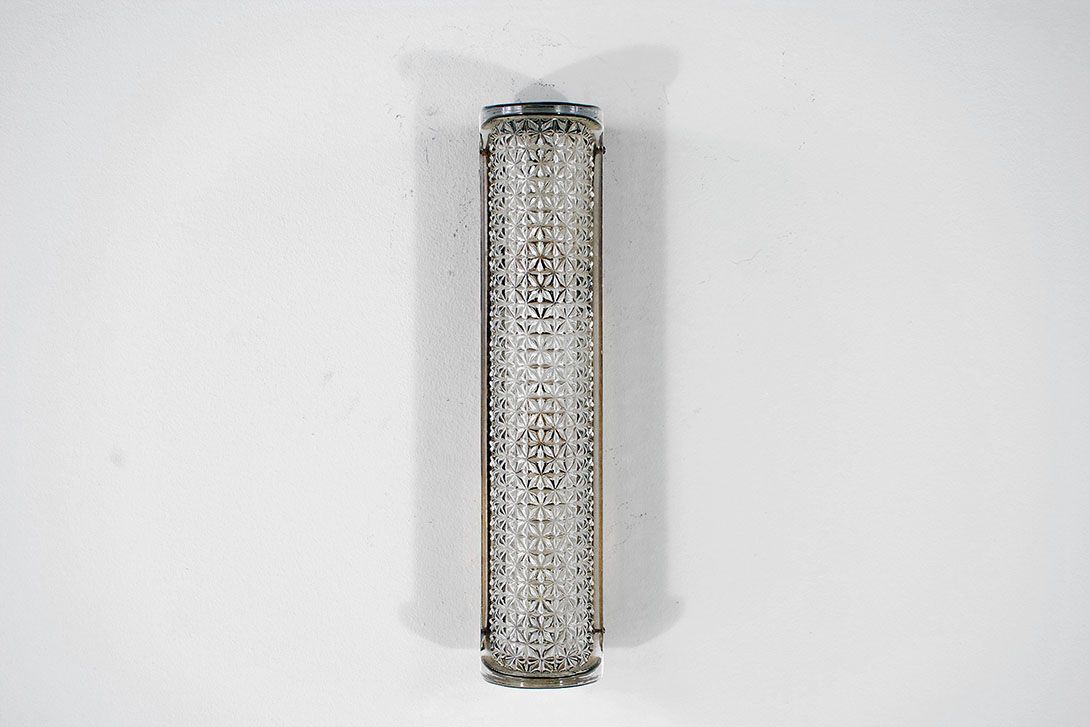 Foto Wall Lamp Ornamental Cutted Glass on Nickel Plated Base Art Deco h40