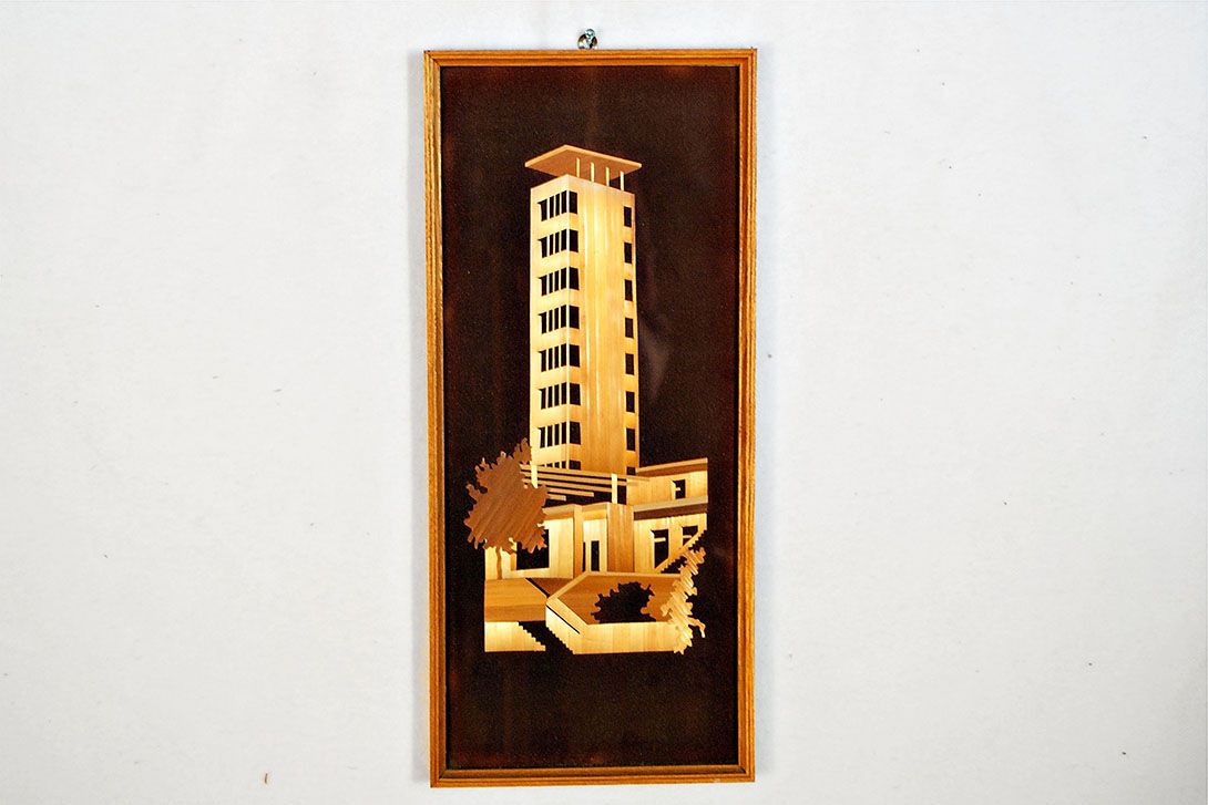 Foto Veneer Cutout Skyscraper GDR 1973 h42x19 17D6