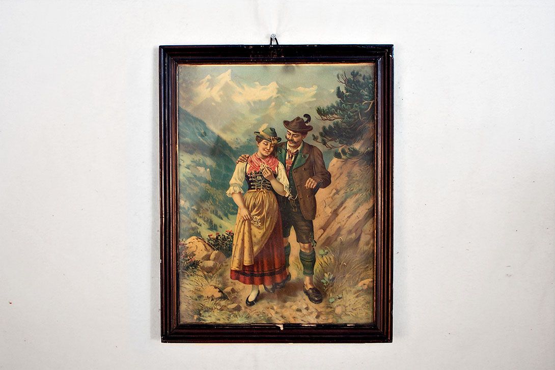 Foto Portrait of a Strolling Couple in the German Alps h46x36 26A8