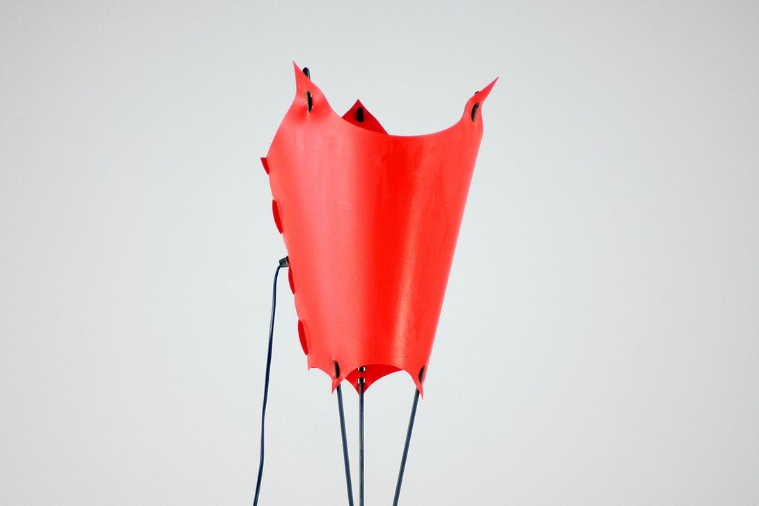 Foto Tripod Floor Lamp Tent Shape Red Shade 1966 h170
