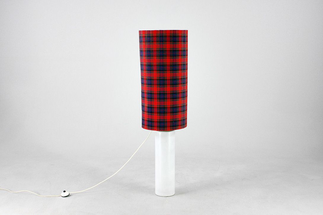 Foto White Glass Floor Lamp with Red Plaid Shade h125 G2